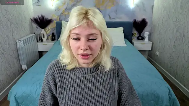 Kate Krose online show from April 2026 01:01:01 AM