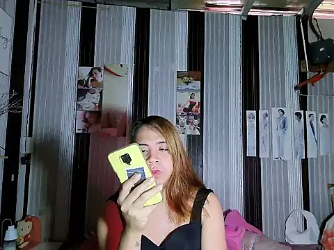 Snapshot of MistressMiyaki chatting on February 2026 04:54:01 AM MistressMiyaki online show from February 2026 04:54:01 AM