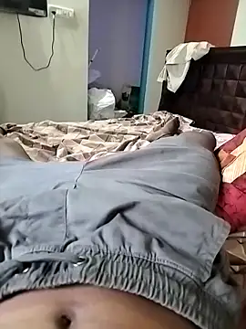 tamilpaiyan989 online show from April 2026 10:31:01 AM