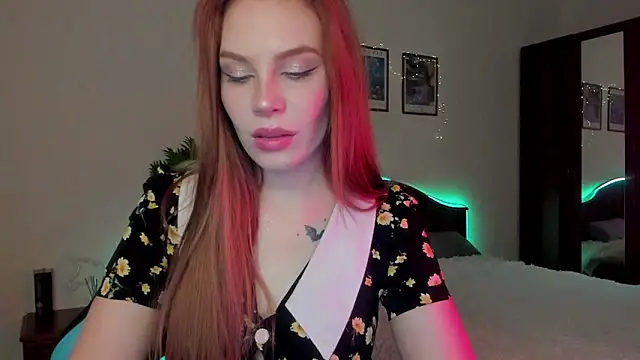 kelly love 222 online show from March 2026 08:20:01 PM