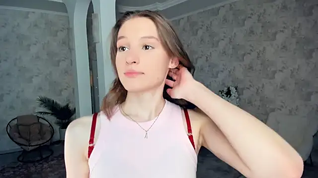 LianneBynon online show from March 2026 08:49:02 AM