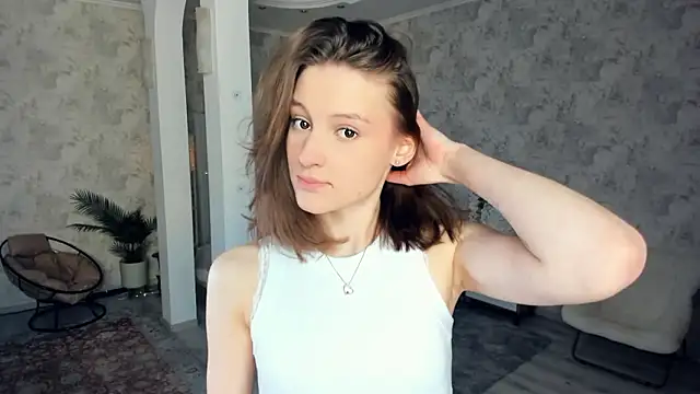 LianneBynon online show from March 2026 09:09:02 AM