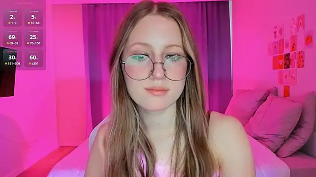 Vega Taylor online show from March 2026 04:12:02 AM