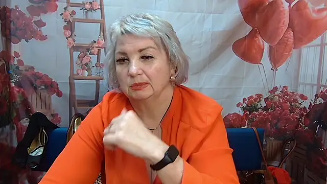 Snapshot of RenataDaster chatting on April 2026 05:20:02 PM RenataDaster online show from April 2026 05:20:02 PM