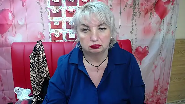 Snapshot of RenataDaster chatting on May 2026 02:19:02 AM RenataDaster online show from May 2026 02:19:02 AM