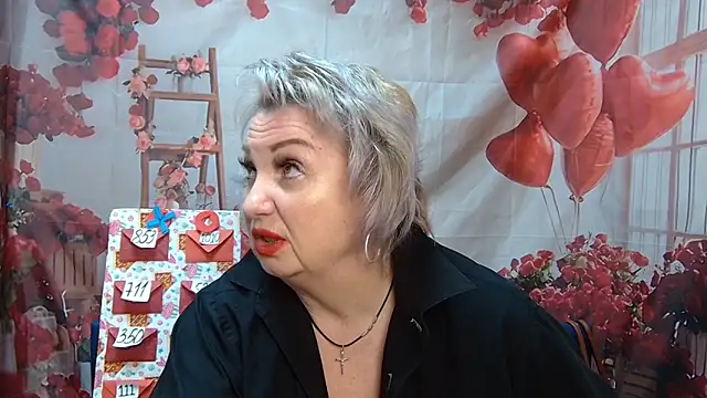 Snapshot of RenataDaster chatting on April 2026 05:04:02 PM RenataDaster online show from April 2026 05:04:02 PM