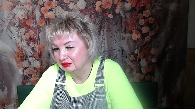 Snapshot of RenataDaster chatting on February 2026 06:09:02 PM RenataDaster online show from February 2026 06:09:02 PM