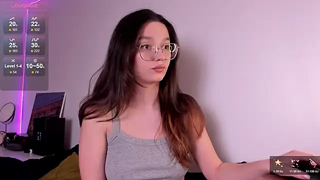 miabellee  online show from March 2026 04:07:01 PM