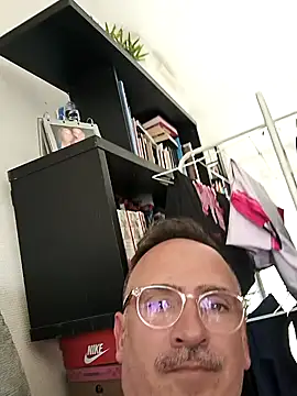 bobo672 online show from March 2026 01:20:01 PM