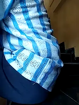 sanem4697 online show from April 2026 05:58:01 AM