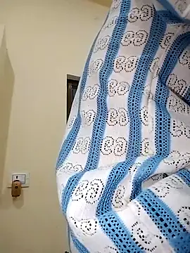 sanem4697 online show from April 2026 05:42:02 AM