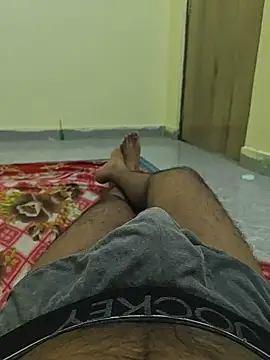 Romantic boy143 online show from June 2026 01:44:02 PM