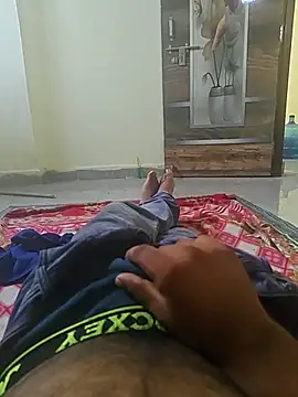 Romantic boy143 online show from June 2026 11:32:02 AM