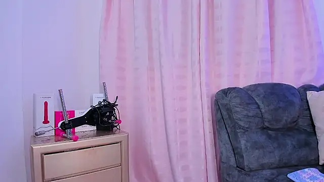 Snapshot of Alysson_parker chatting on February 2026 11:51:01 AM Alysson parker online show from February 2026 11:51:01 AM