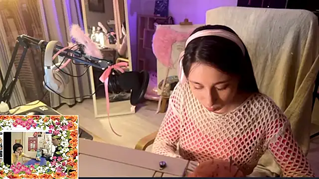 karinasun online show from February 2026 05:25:02 PM