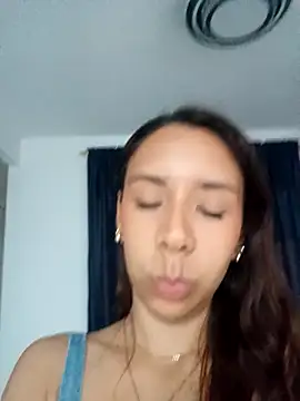 MiaSantana  online show from March 2026 11:43:02 PM