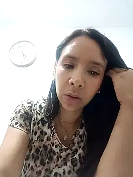 MiaSantana  online show from April 2026 10:22:01 PM