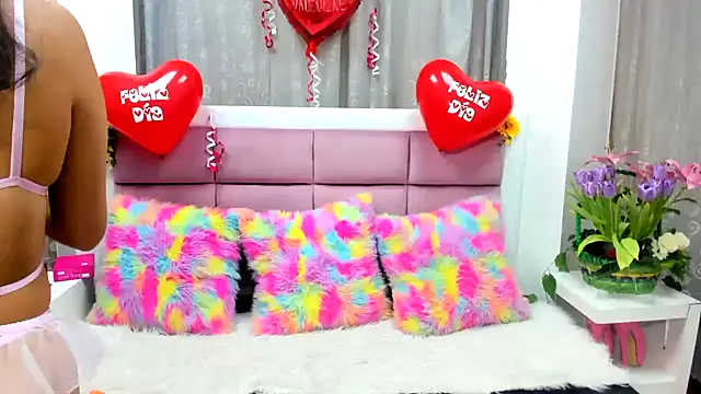 Snapshot of Keiry_Paloma chatting on February 2026 01:55:02 PM Keiry Paloma online show from February 2026 01:55:02 PM