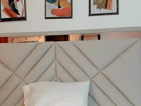 AmberQueen1 online show from February 2026 12:13:02 PM