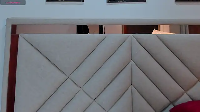 AmberQueen1 online show from February 2026 12:15:01 PM