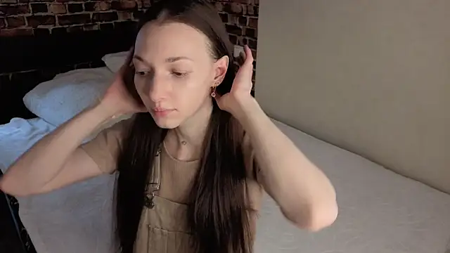 Lollyops online show from April 2026 02:37:02 AM