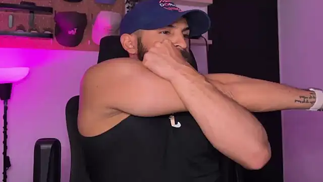 SamDornan51 online show from April 2026 01:46:01 AM