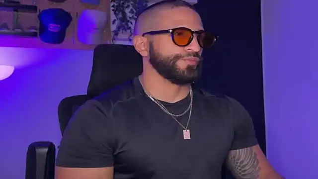 SamDornan51 online show from April 2026 01:01:01 AM