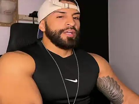 Snapshot of SamDornan51 chatting on February 2026 01:02:02 AM SamDornan51 online show from February 2026 01:02:02 AM