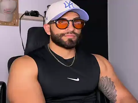 SamDornan51 online show from March 2026 03:33:01 AM