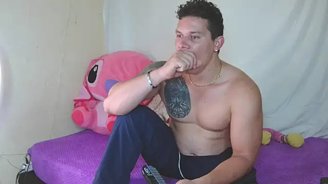 Eternalfuego online show from February 2026 05:39:02 AM