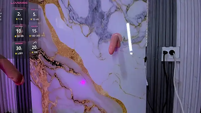 mlucreciasucker303av online show from March 2026 07:39:01 PM