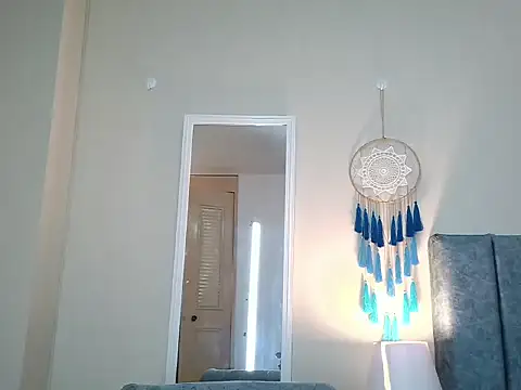 NatalyGuzman26 online show from April 2026 11:26:01 AM