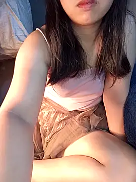 Slutty 18 online show from March 2026 09:19:02 PM