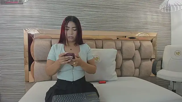 olivia kollins online show from March 2026 03:00:01 AM