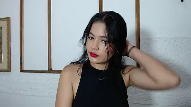 JulianaLopera1 online show from February 2026 01:11:02 PM