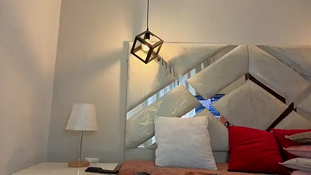 karlaa megan online show from April 2026 06:57:01 PM