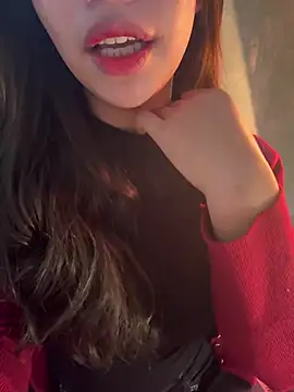 Snapshot of QuynhAnh_2k1 chatting on February 2026 07:28:02 AM QuynhAnh 2k1 online show from February 2026 07:28:02 AM