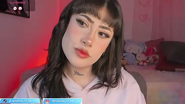 Snapshot of Tamara_uwu chatting on June 2026 07:40:02 PM Tamara uwu online show from June 2026 07:40:02 PM