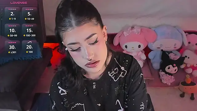 Tamara uwu online show from March 2026 10:28:02 PM