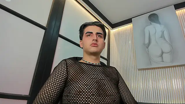 Snapshot of noahWolff_ chatting on February 2026 06:16:01 AM noahWolff online show from February 2026 06:16:01 AM