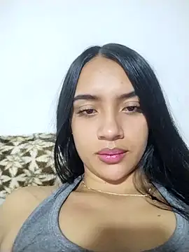 cynliu online show from April 2026 04:48:01 AM