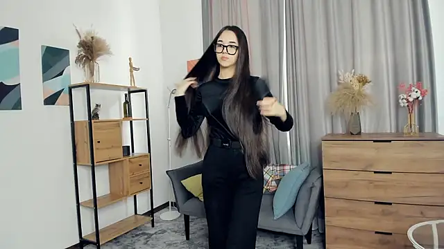 AvantgardAlone online show from February 2026 07:29:02 AM