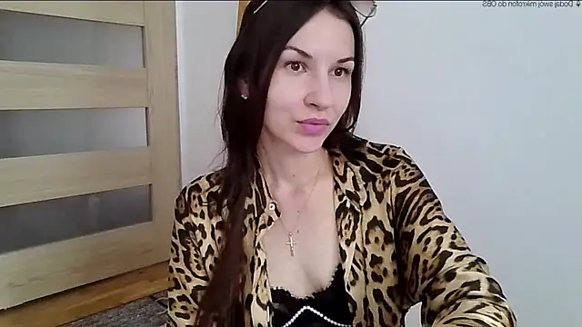 Snapshot of JuliaLovely chatting on May 2026 02:31:01 PM JuliaLovely online show from May 2026 02:31:01 PM