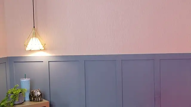 Annia-Greco online show from April 2026 08:10:01 PM