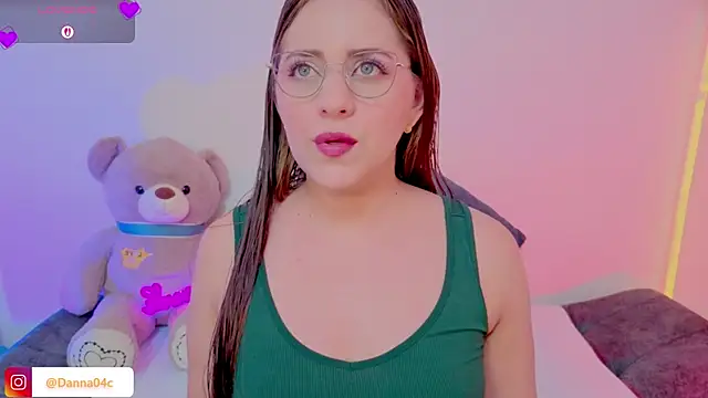 DannaCouper  online show from May 2026 11:13:02 AM