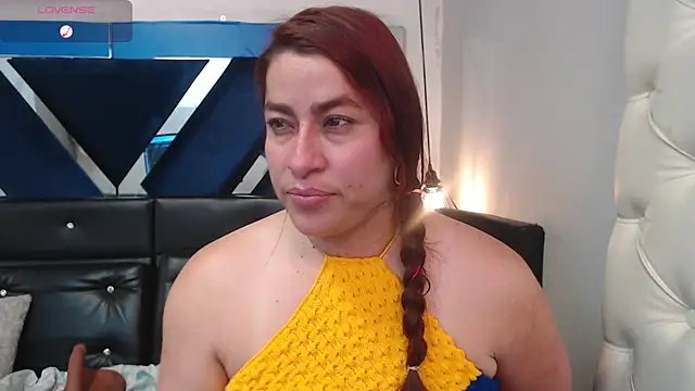 Alison-mar online show from June 2026 07:42:02 PM