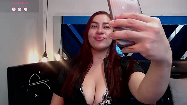 Alison-mar online show from June 2026 07:19:01 PM
