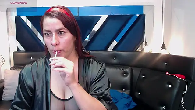 Alison-mar online show from June 2026 07:46:01 PM