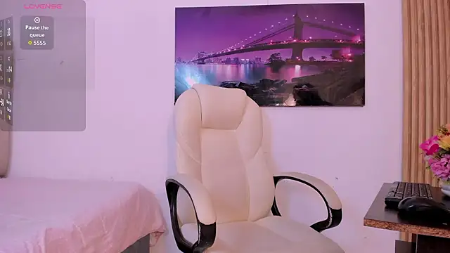 alennax online show from March 2026 12:17:01 PM