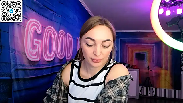 Snapshot of Vellora_ chatting on May 2026 10:00:02 AM Vellora online show from May 2026 10:00:02 AM